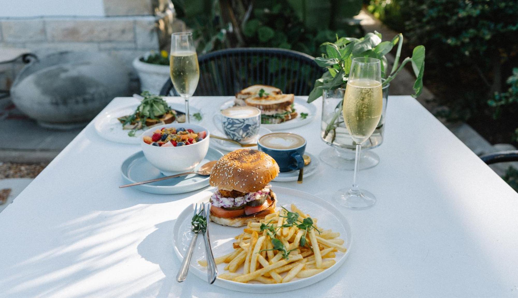 Sonnekus Boutique Hotel & Bistro In St James 외부 사진